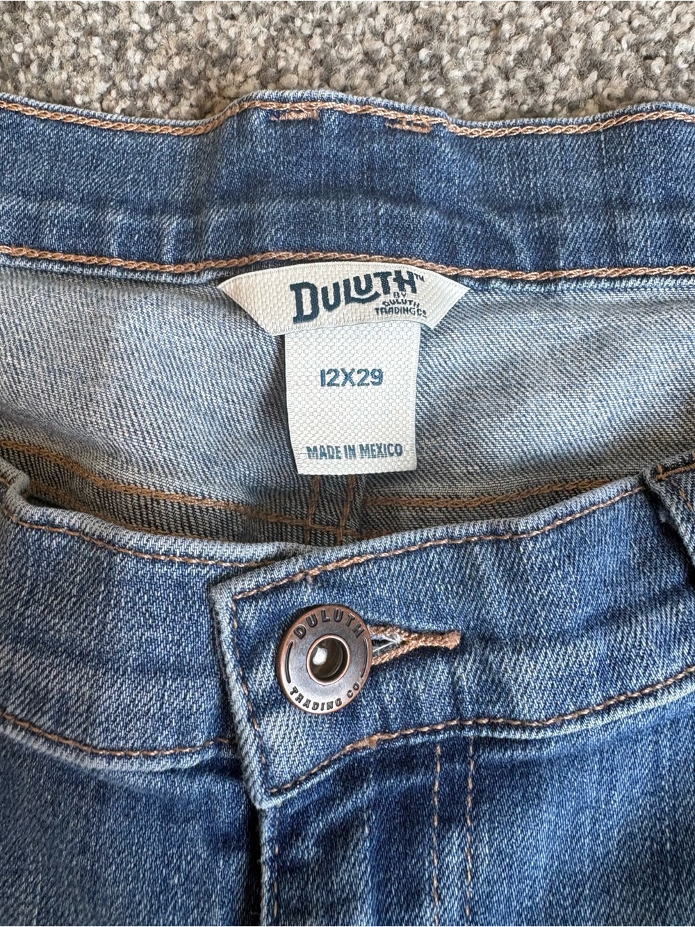 Duluth Trading Co Straight Leg Blue Jeans size 12 Cowgirl Rodeo Western - Picture 3 of 10